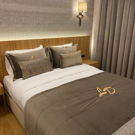 Hotell Lady Diana 4*