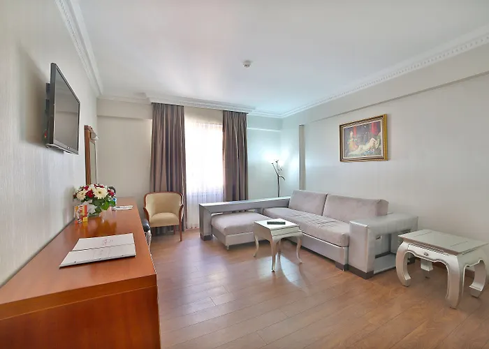 Отель Lady Diana Стамбул