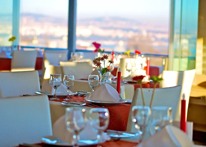 Отель Lady Diana 4*