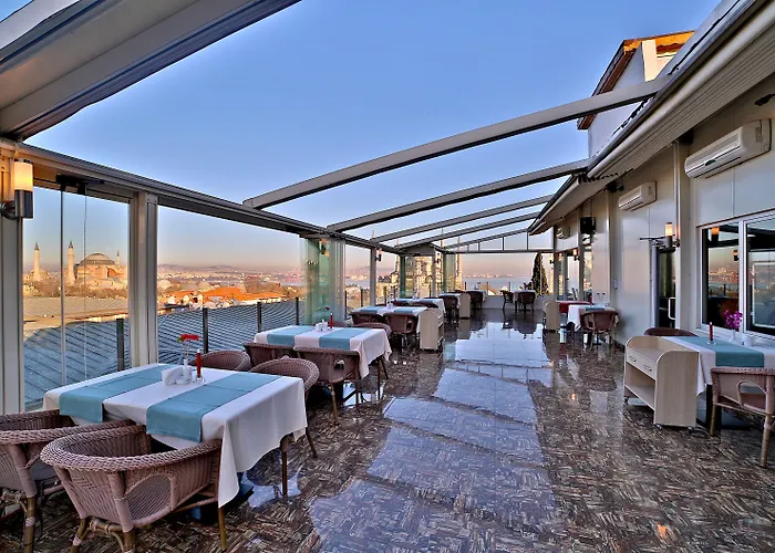 Отель Lady Diana 4*